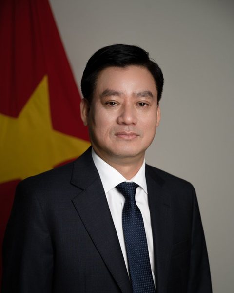 Ông Hoàng Văn Thu